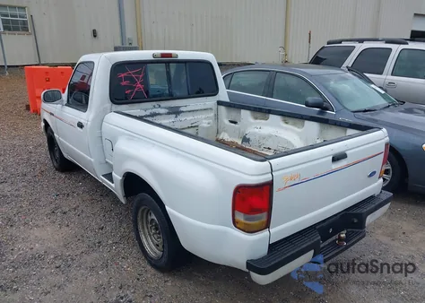 1994 Ford Ranger из США, поврежденный, VIN 1FTCR10A2RPA70993